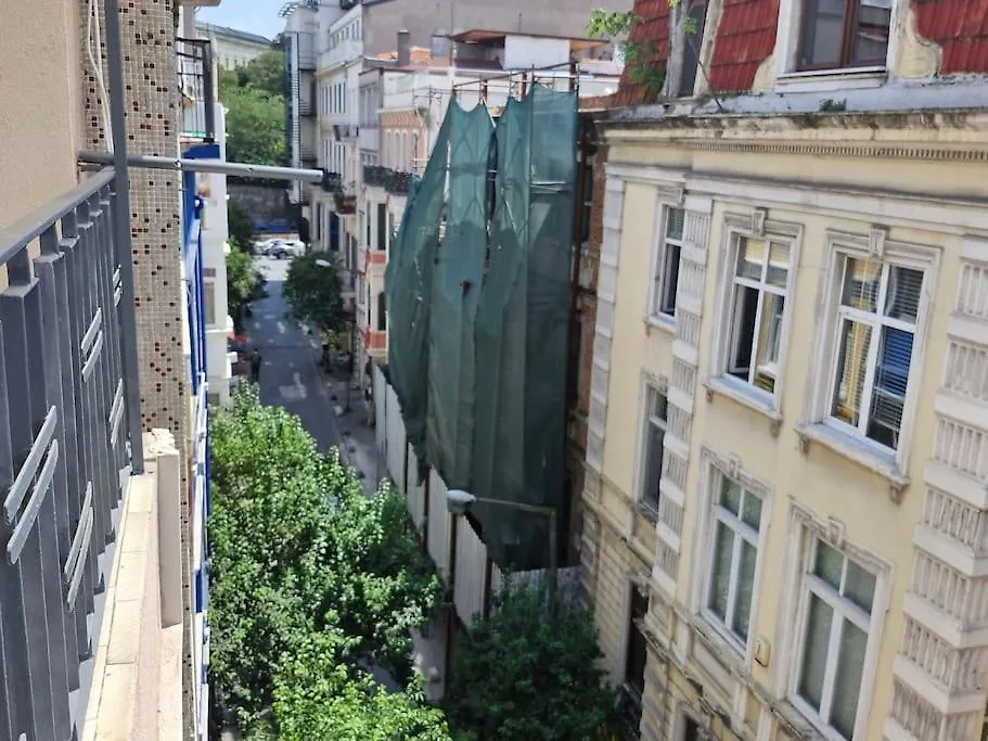 Esenkal 4Th Floor Apartment Istambul